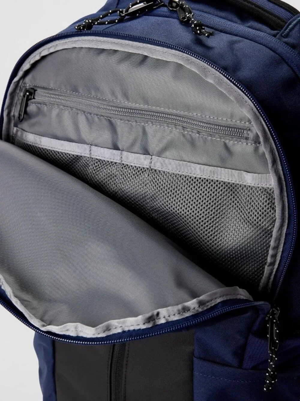 Stylish Summit Navy Daypack Backpack, Versatile One Size, Perfect for Hiking